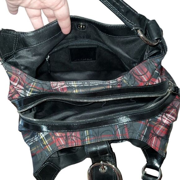 Authentic Coach plaid handbag - Picture 4 of 5